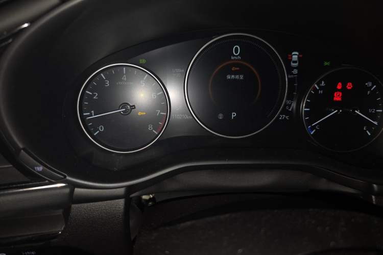 Used Mazda 3 Axela 2021 2.0L Automatic Zhi Rui Edition Odometer Close Up