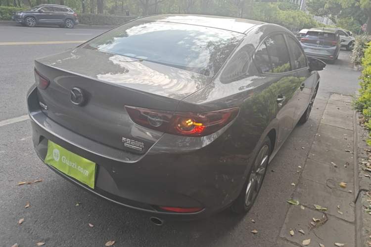 Used Mazda 3 Axela 2021 2.0L Automatic ZhiXuan Edition Rear Right 45 Deg