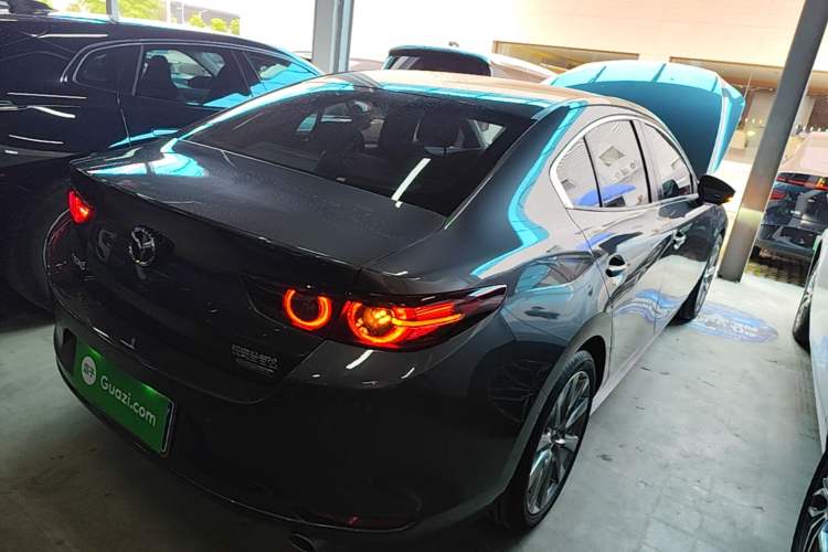 Used Mazda 3 Axela 2021 2.0L Automatic ZhiXuan Edition Rear Right 45 Deg
