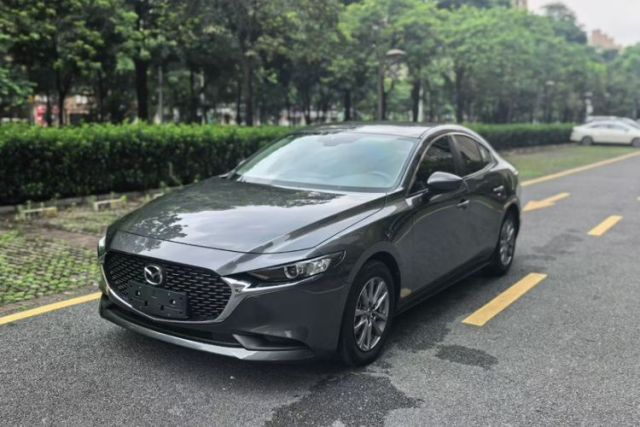 Used Mazda 3 Axela 2021 2.0L Automatic Zhiqing Edition
