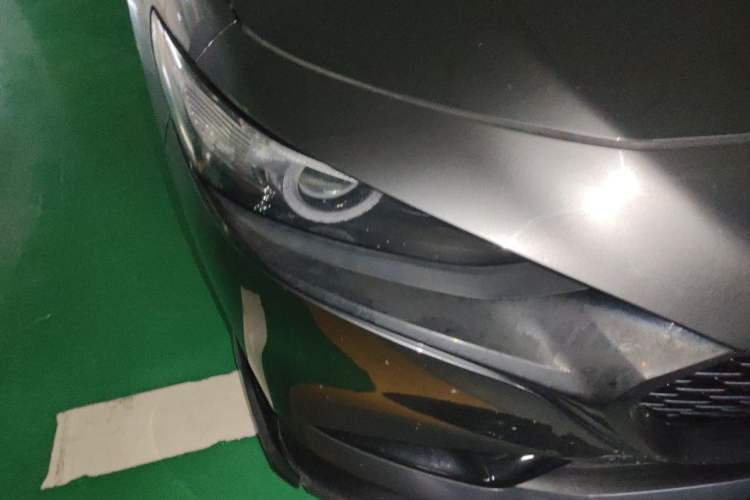Used Mazda 3 Axela 2021 2.0L Automatic Zhiya Edition Right Front Headlight