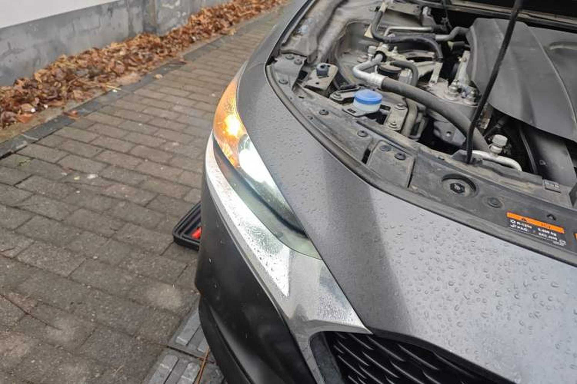 Used Mazda 3 Axela 2021 2.0L Automatic Zhiqing Edition Right Front Headlight
