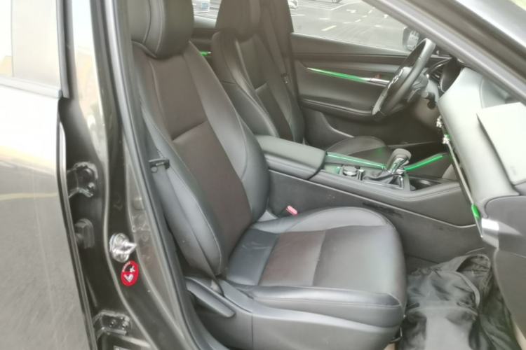 Used Mazda 3 Axela 2021 2.0L Automatic Zhiyao Edition Right Front Seat