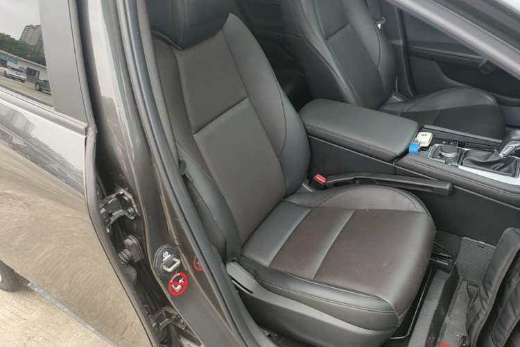 Used Mazda 3 Axela 2021 2.0L Automatic Zhiyao Edition Right Front Seat