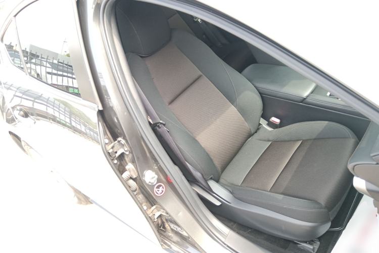 Used Mazda 3 Axela 2021 2.0L Automatic Zhiqing Edition Right Front Seat