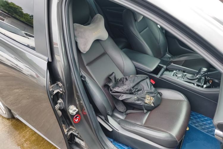 Used Mazda 3 Axela 2021 2.0L Automatic Zhiya Edition Right Front Seat