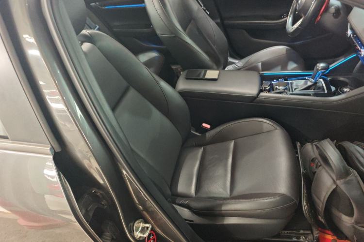 Used Mazda 3 Axela 2021 2.0L Automatic Zhiya Edition Right Front Seat