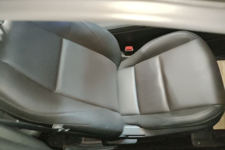 Used Mazda 3 Axela 2021 2.0L Automatic Zhiya Edition Right Front Seat