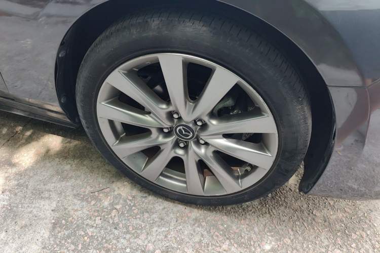 Used Mazda 3 Axela 2021 2.0L Automatic ZhiXuan Edition Right Front Wheel Hub