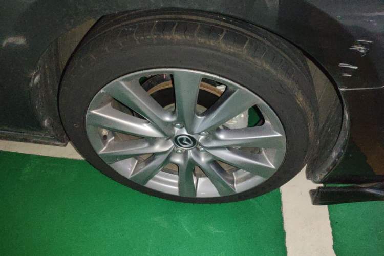 Used Mazda 3 Axela 2021 2.0L Automatic Zhiya Edition Right Front Wheel Hub