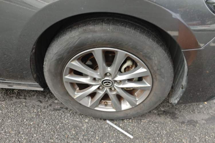 Used Mazda 3 Axela 2021 2.0L Automatic Zhiqing Edition Right Front Wheel Hub