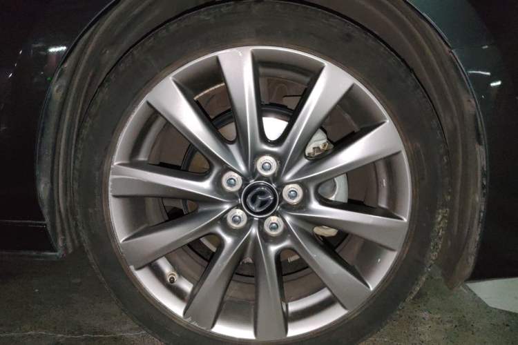 Used Mazda 3 Axela 2021 2.0L Automatic Zhiya Edition Right Front Wheel Hub
