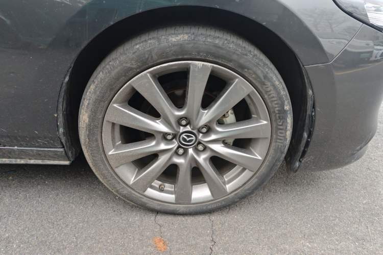 Used Mazda 3 Axela 2021 2.0L Automatic Zhiya Edition Right Front Wheel Hub
