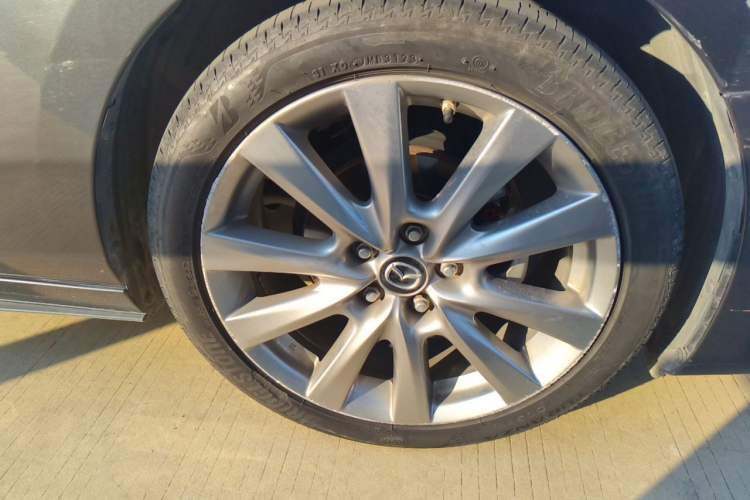 Used Mazda 3 Axela 2021 2.0L Automatic ZhiXuan Edition Right Front Wheel Hub
