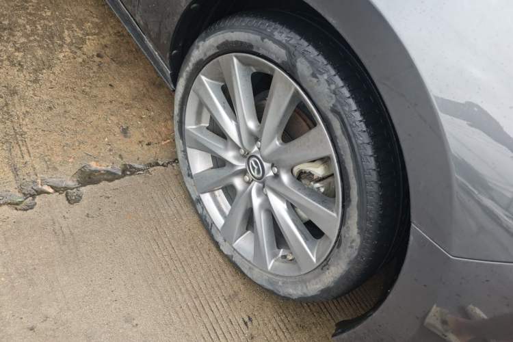 Used Mazda 3 Axela 2021 2.0L Automatic ZhiXuan Edition Right Front Wheel Hub