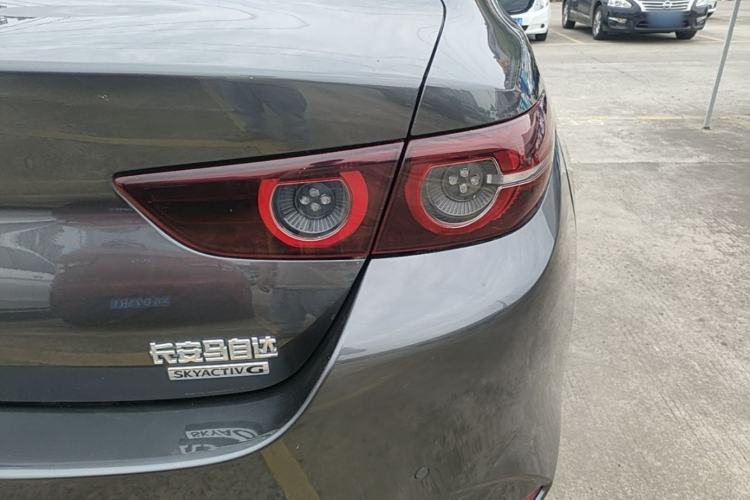 Used Mazda 3 Axela 2021 2.0L Automatic Zhiyao Edition Right Rear Taillight