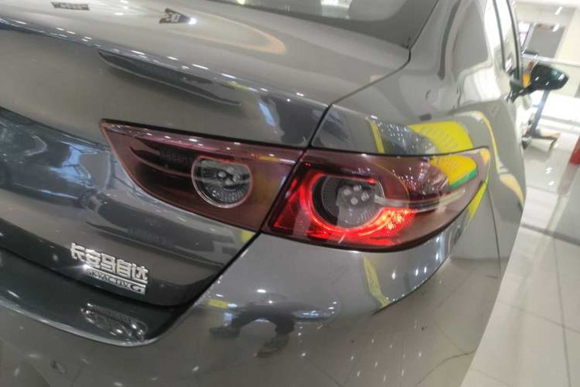 Used Mazda 3 Axela 2021 2.0L Automatic Zhiya Edition Right Rear Taillight