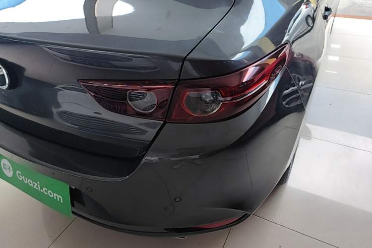 Used Mazda 3 Axela 2021 2.0L Automatic Zhi Rui Edition Right Rear Taillight