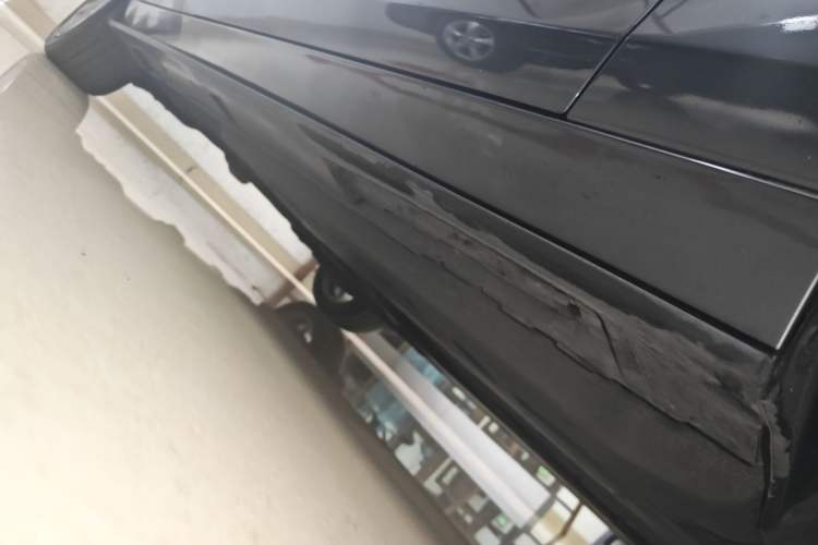 Used Mazda 3 Axela 2021 2.0L Automatic Zhiya Edition Right Side Sill
