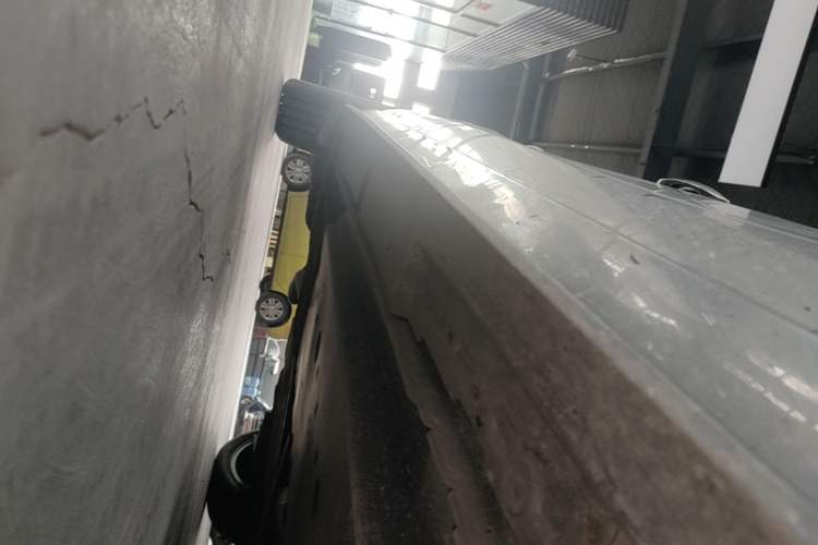 Used Mazda 3 Axela 2021 2.0L Automatic Zhiya Edition Right Side Sill