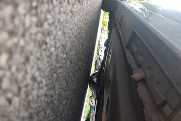 Used Mazda 3 Axela 2021 2.0L Automatic Zhiya Edition Right Side Sill