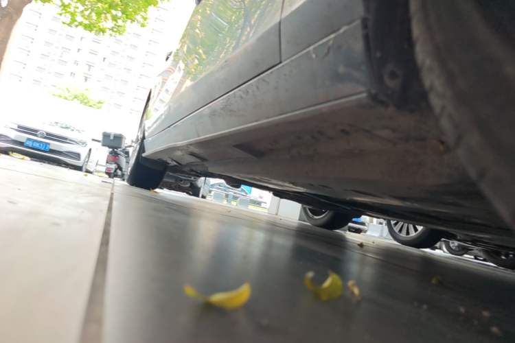 Used Mazda 3 Axela 2021 2.0L Automatic Zhiyao Edition Right Side Sill