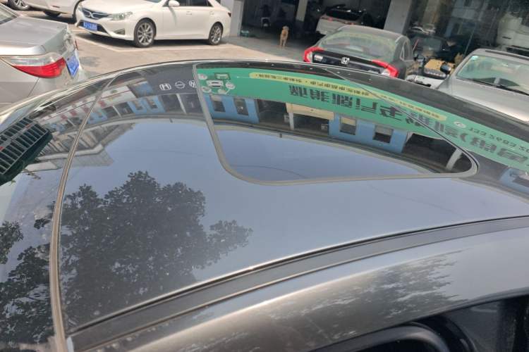 Used Mazda 3 Axela 2021 2.0L Automatic ZhiXuan Edition Roof