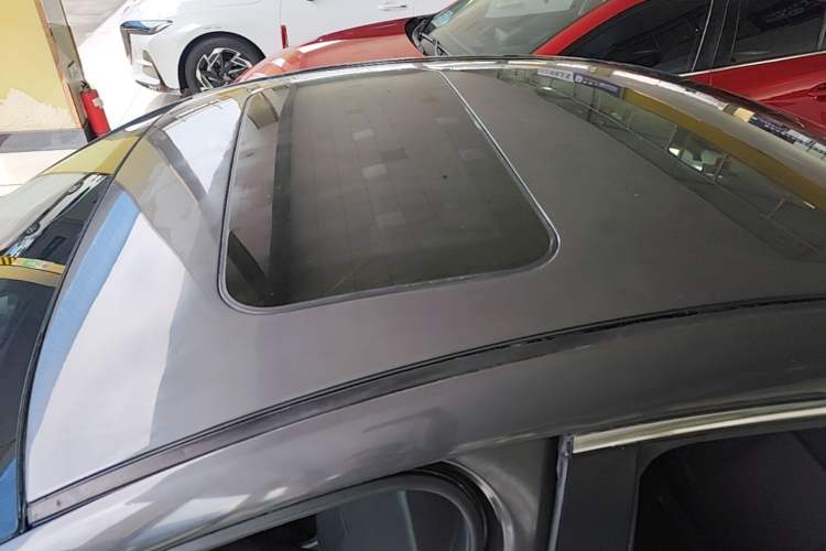 Used Mazda 3 Axela 2021 2.0L Automatic Zhi Rui Edition Roof