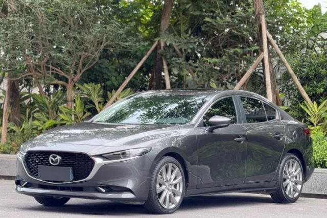 Ojetý Mazda 3 Axela 2021 2.0L Automatic Zhiyao Edition