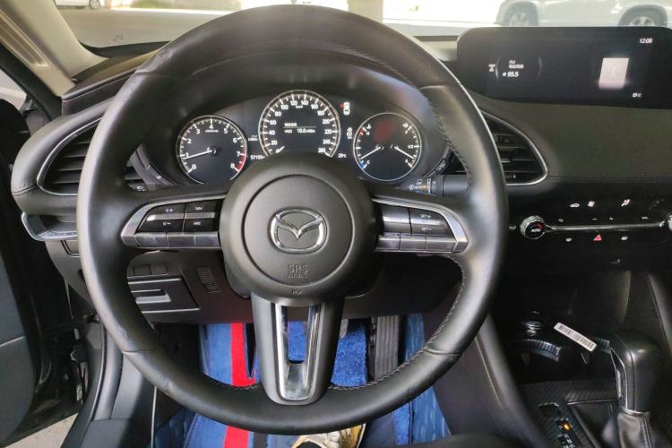 Used Mazda 3 Axela 2021 2.0L Automatic Zhiya Edition Steering Wheel