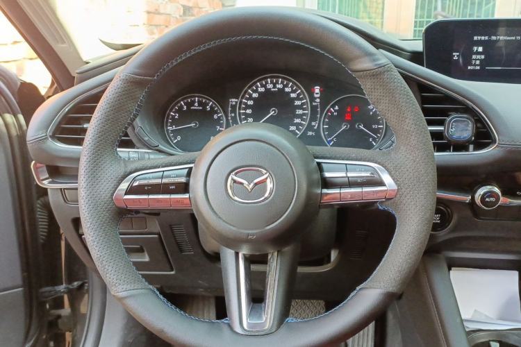 Used Mazda 3 Axela 2021 2.0L Automatic ZhiXuan Edition Steering Wheel