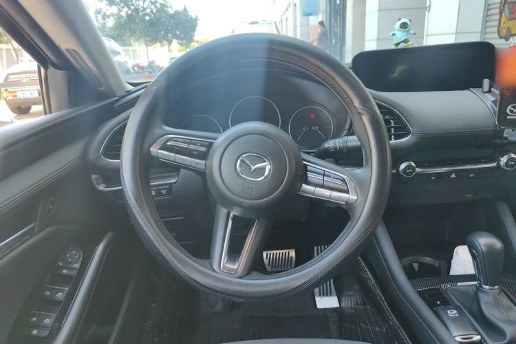 Used Mazda 3 Axela 2021 2.0L Automatic Zhiya Edition Steering Wheel