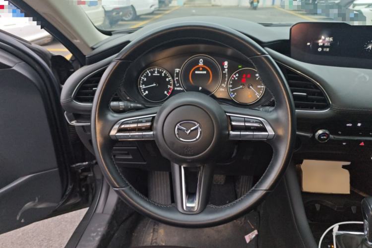 Used Mazda 3 Axela 2021 2.0L Automatic Zhiya Edition Steering Wheel