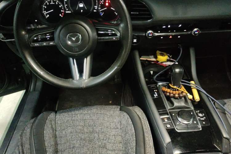 Used Mazda 3 Axela 2021 2.0L Automatic ZhiXuan Edition Steering Wheel