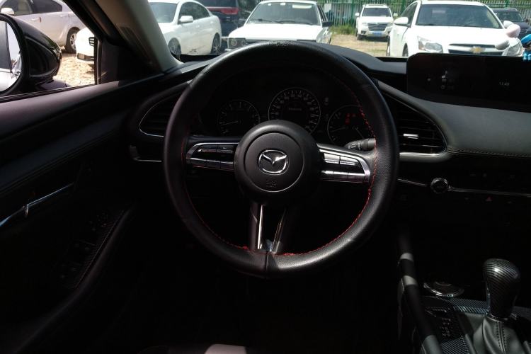 Used Mazda 3 Axela 2021 2.0L Automatic ZhiXuan Edition Steering Wheel