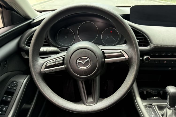 Used Mazda 3 Axela 2021 2.0L Automatic Zhiqing Edition Steering Wheel