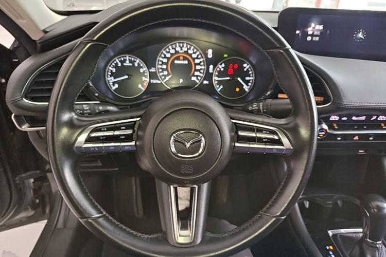 Used Mazda 3 Axela 2021 2.0L Automatic Zhiya Edition Steering Wheel