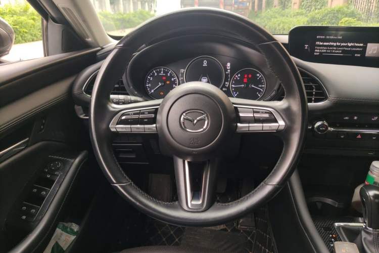 Used Mazda 3 Axela 2021 2.0L Automatic Zhiya Edition Steering Wheel