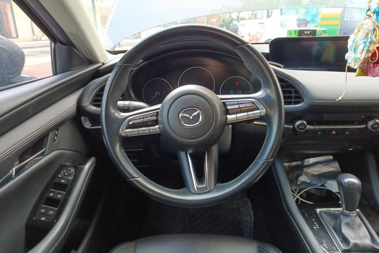 Used Mazda 3 Axela 2021 2.0L Automatic ZhiXuan Edition Steering Wheel