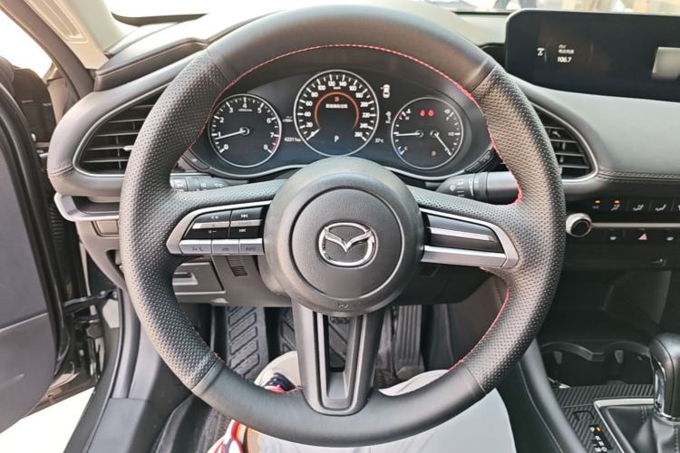 Used Mazda 3 Axela 2021 2.0L Automatic Zhiqing Edition Steering Wheel