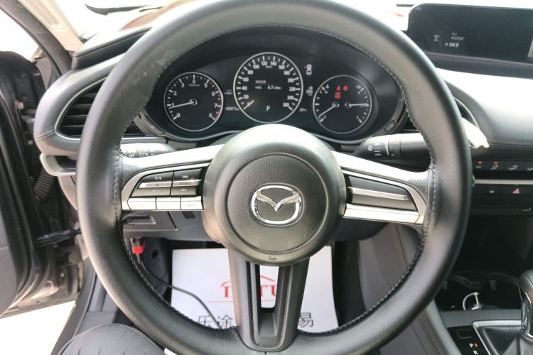 Used Mazda 3 Axela 2021 2.0L Automatic Zhiqing Edition Steering Wheel