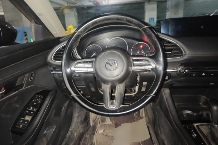 Used Mazda 3 Axela 2021 2.0L Automatic Zhiya Edition Steering Wheel