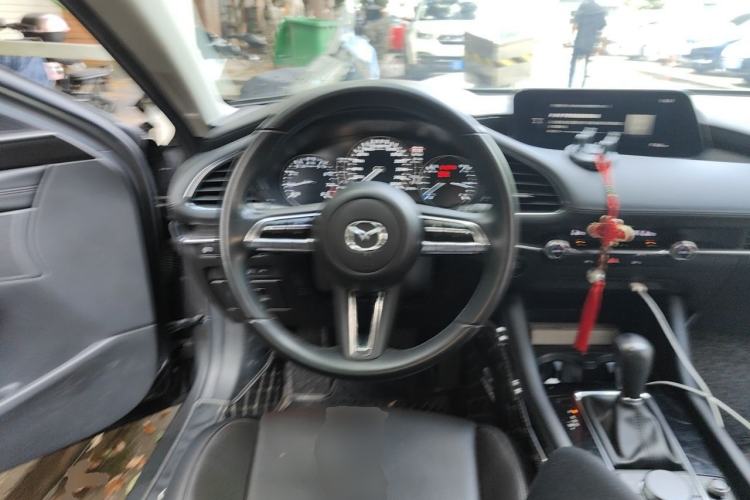 Used Mazda 3 Axela 2021 2.0L Automatic Zhi Rui Edition Steering Wheel