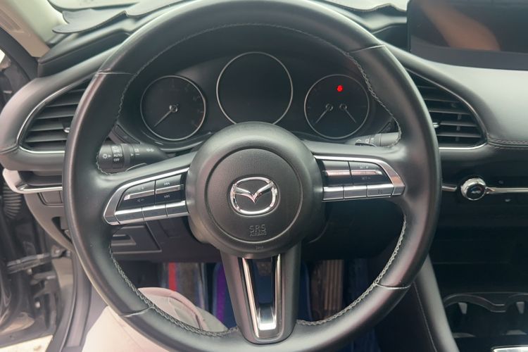 Used Mazda 3 Axela 2021 2.0L Automatic Zhiya Edition Steering Wheel