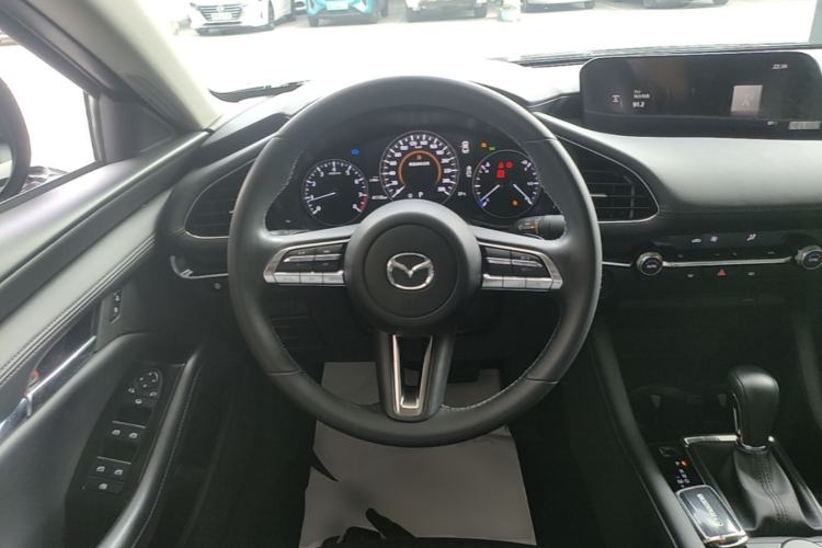 Used Mazda 3 Axela 2021 2.0L Automatic Zhiya Edition Steering Wheel