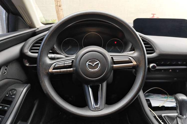 Used Mazda 3 Axela 2021 2.0L Automatic Zhiqing Edition Steering Wheel