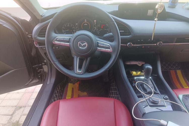 Used Mazda 3 Axela 2021 2.0L Automatic ZhiXuan Edition Steering Wheel