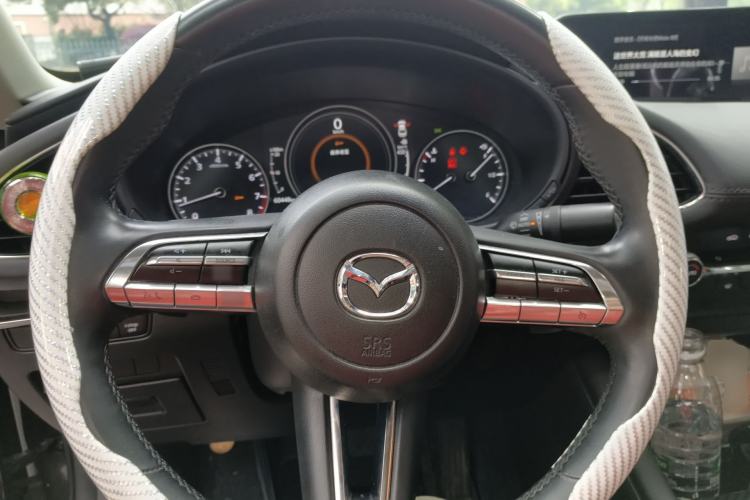 Used Mazda 3 Axela 2021 2.0L Automatic Zhiya Edition Steering Wheel
