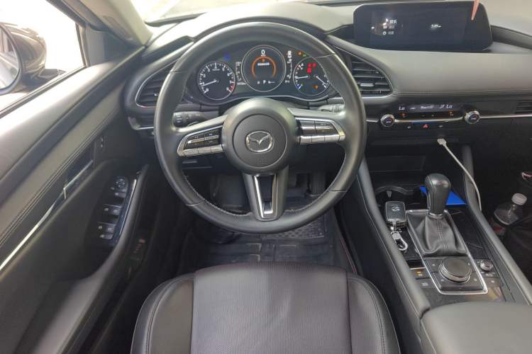 Used Mazda 3 Axela 2021 2.0L Automatic Zhiyao Edition Steering Wheel