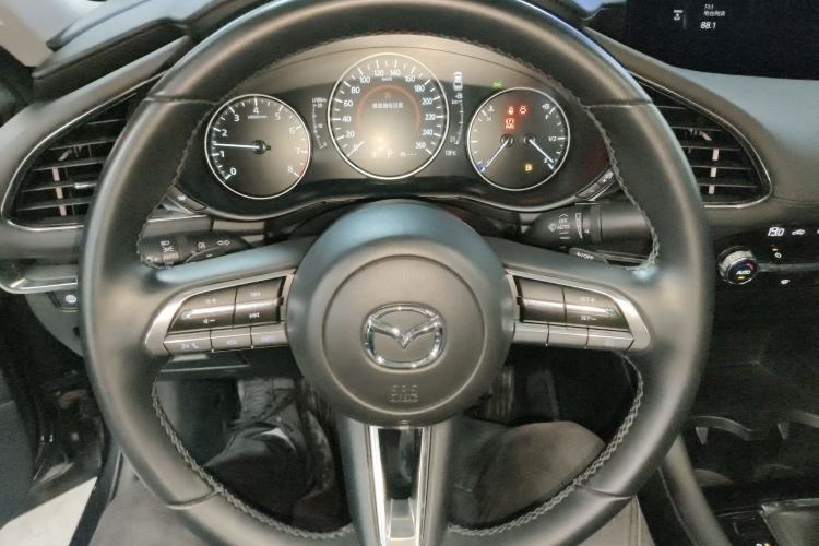 Used Mazda 3 Axela 2021 2.0L Automatic Zhiya Edition Steering Wheel